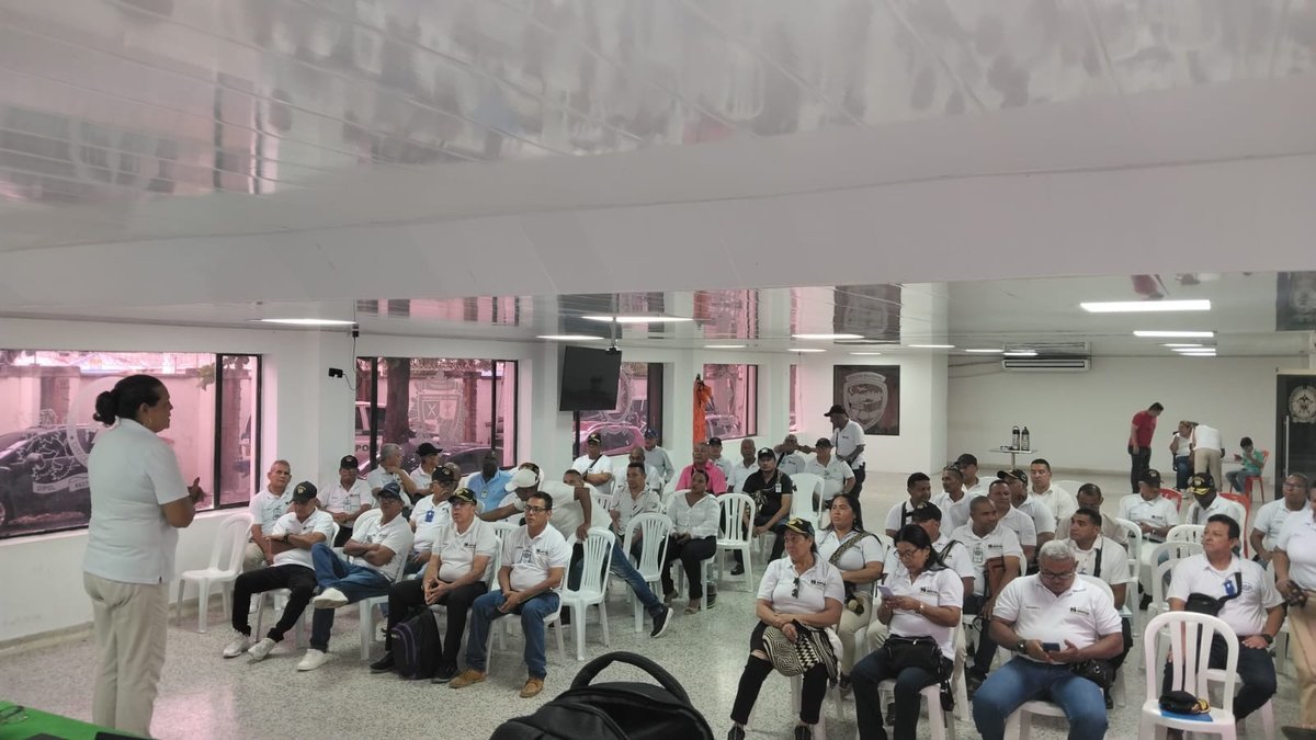 Diálogo con los asociados